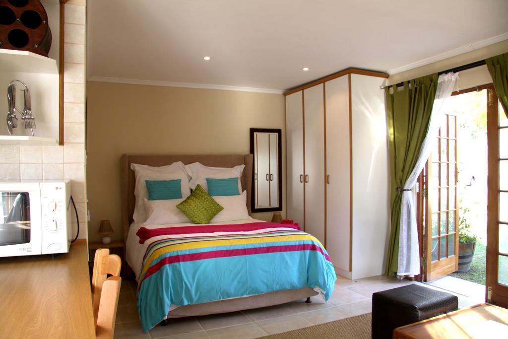Calais Wine Estate Guest House Парл Екстериор снимка