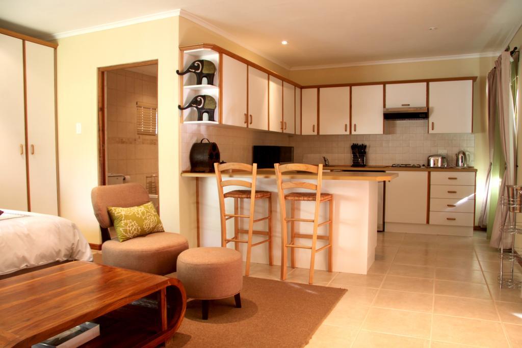 Calais Wine Estate Guest House Парл Екстериор снимка