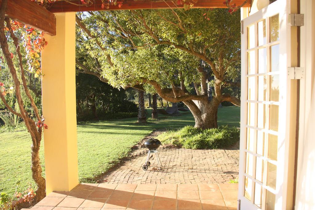 Calais Wine Estate Guest House Парл Екстериор снимка